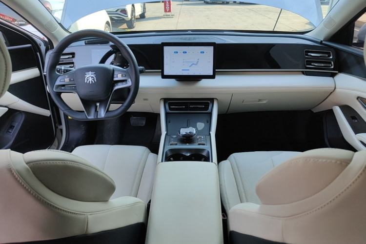 Used BYD Qin L 2024 DM-i 80KM Leading Model Center Console