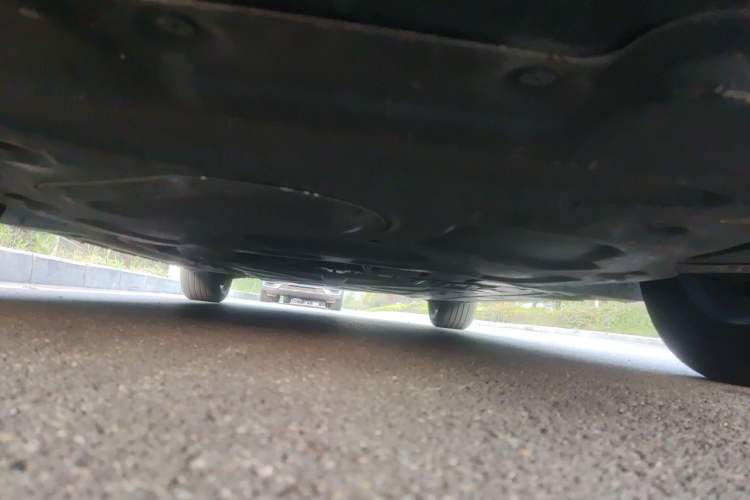 Used BYD Qin L 2024 DM-i 120KM Beyond Model Chassis Front