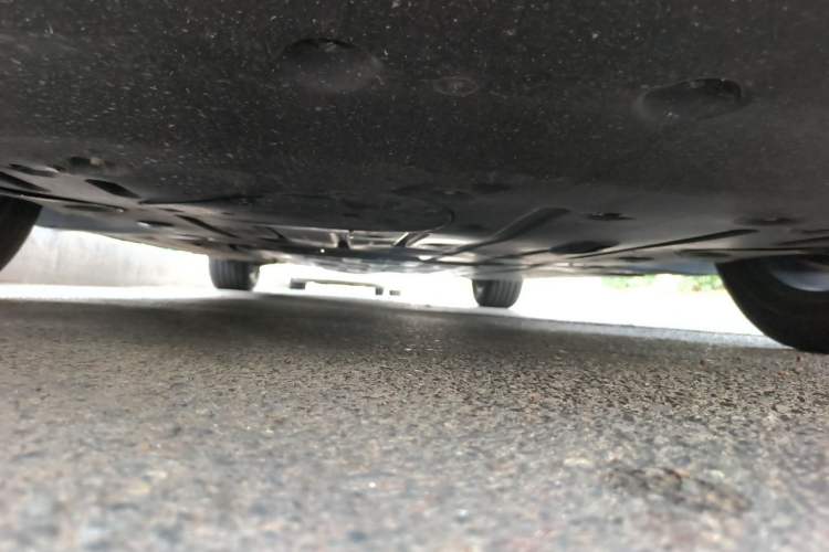 Used BYD Qin L 2024 DM-i 80KM Beyond Model Chassis Front