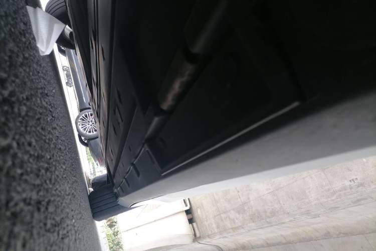 Used BYD Qin L 2024 DM-i 80KM Leading Model Chassis Front Left