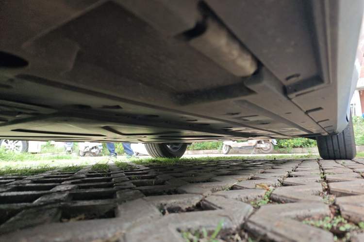 Used BYD Qin L 2024 DM-i 120KM Leading Model Chassis Front Left