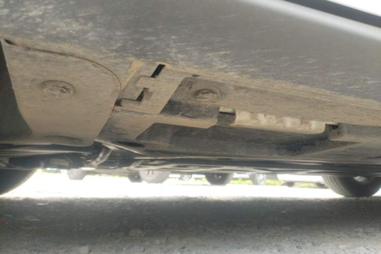 Used BYD Qin L 2024 DM-i 80KM Leading Model Chassis Front Left