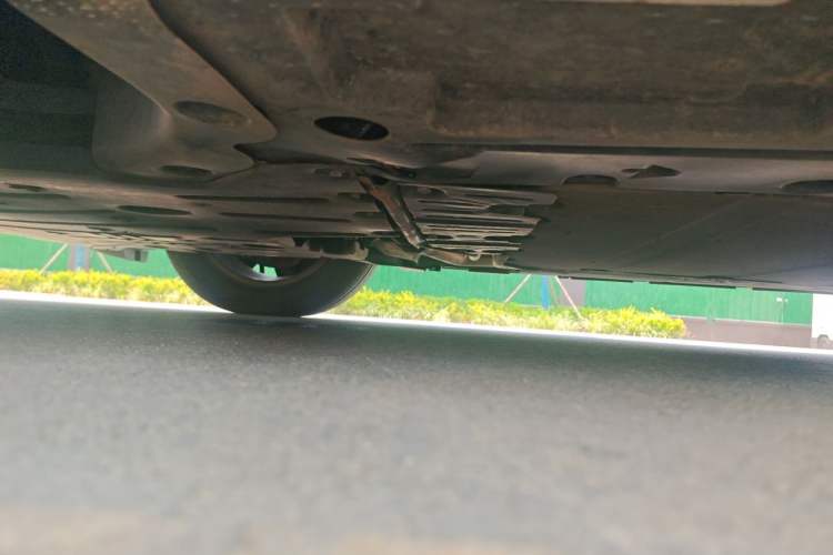Used BYD Qin L 2024 DM-i 120KM Leading Model Chassis Front Left