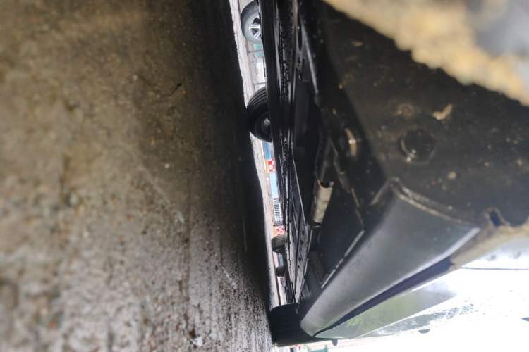 Used BYD Qin L 2024 DM-i 80KM Leading Model Chassis Front Left