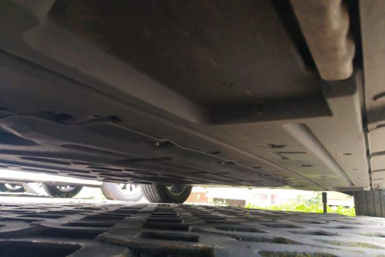 Used BYD Qin L 2024 DM-i 120KM Leading Model Chassis Front Left