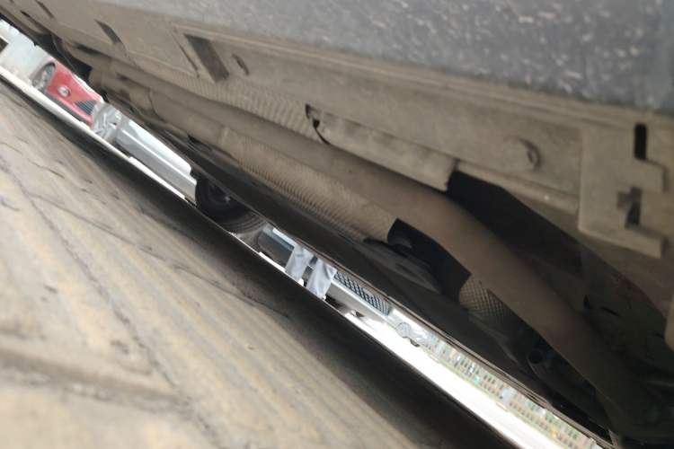 Used BYD Qin L 2024 DM-i 80KM Beyond Model Chassis Front Right