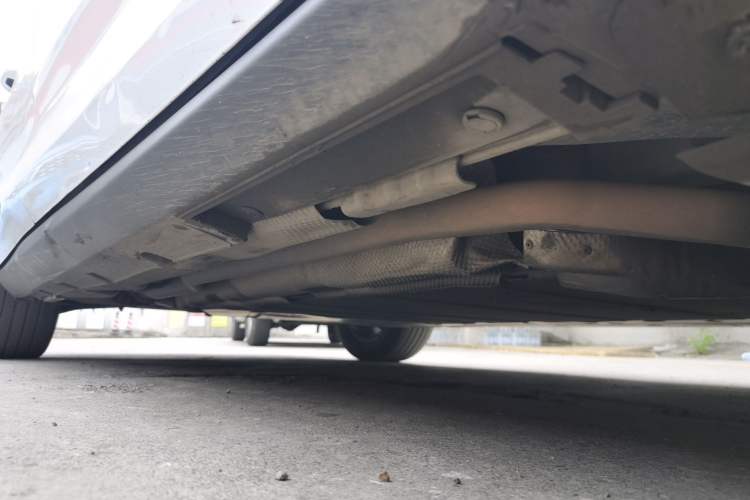 Used BYD Qin L 2024 DM-i 120KM Leading Model Chassis Front Right