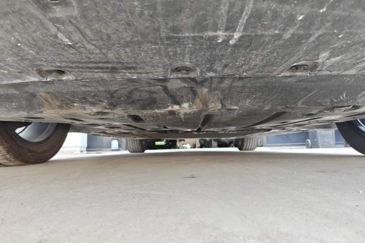Used BYD Qin L 2024 DM-i 120KM Excellence Model Chassis Front