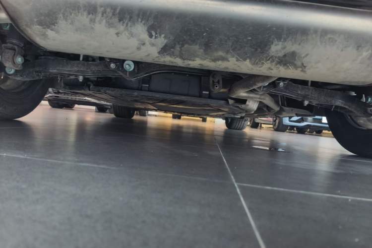Used BYD Qin L 2024 DM-i 80KM Beyond Model Chassis Rear