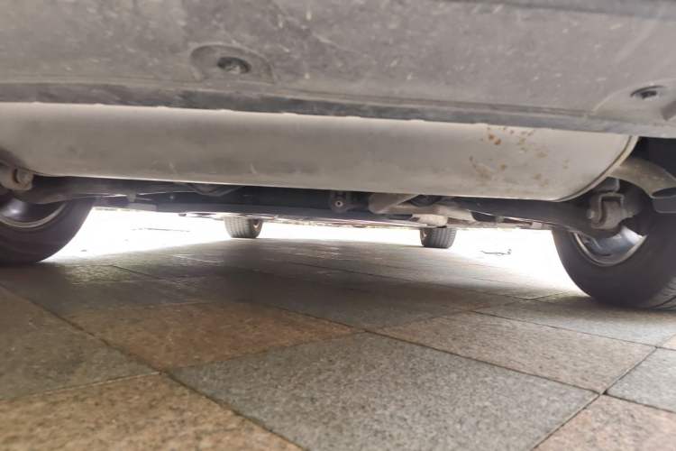Used BYD Qin L 2024 DM-i 120KM Leading Model Chassis Rear