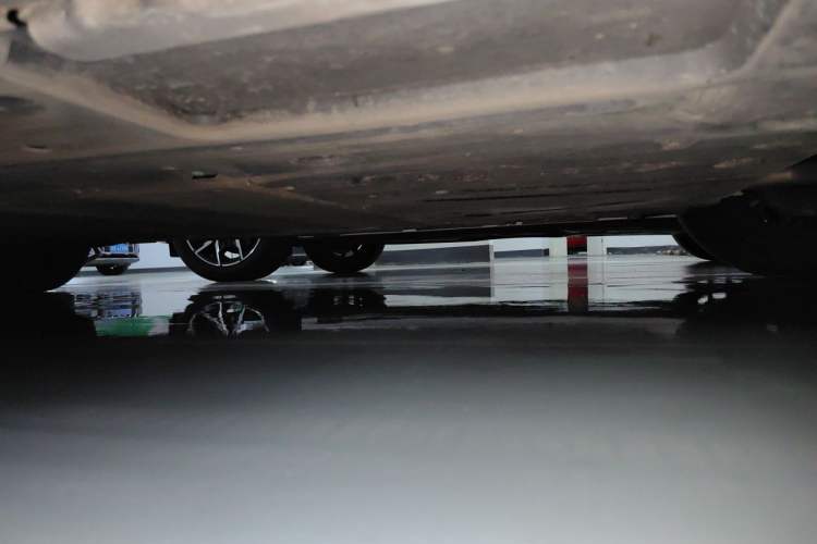 Used BYD Qin L 2024 DM-i 120KM Beyond Model Chassis Rear Left