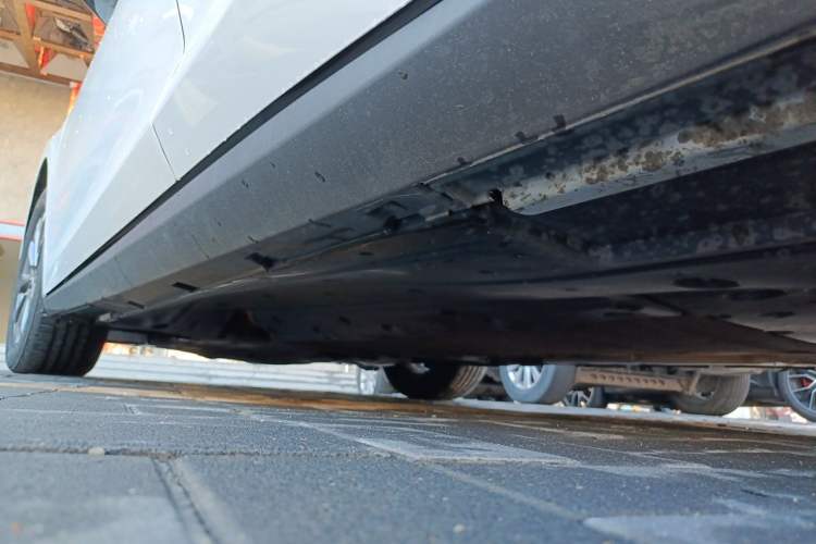 Used BYD Qin L 2024 DM-i 80KM Leading Model Chassis Rear Left