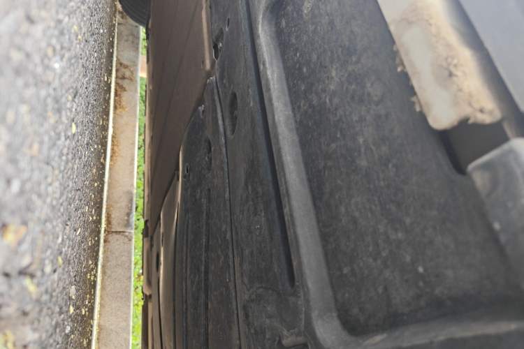 Used BYD Qin L 2024 DM-i 120KM Leading Model Chassis Rear Left