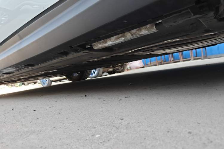 Used BYD Qin L 2024 DM-i 120KM Excellence Model Chassis Rear Left
