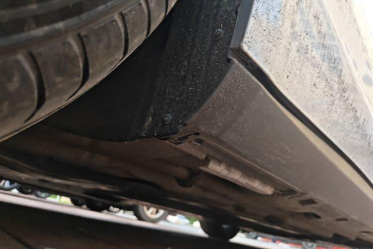 Used BYD Qin L 2024 DM-i 80KM Leading Model Chassis Rear Right