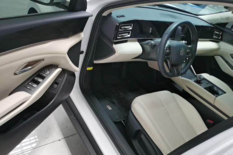 Used BYD Qin L 2024 DM-i 80KM Leading Model Driver Seat