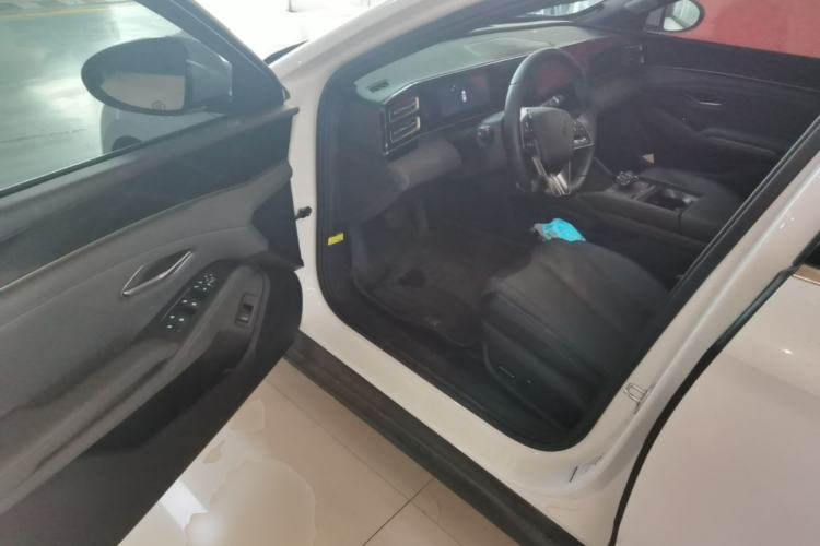Used BYD Qin L 2024 DM-i 80KM Beyond Model Driver Seat