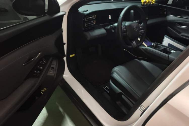 Used BYD Qin L 2024 DM-i 80KM Leading Model Driver Seat