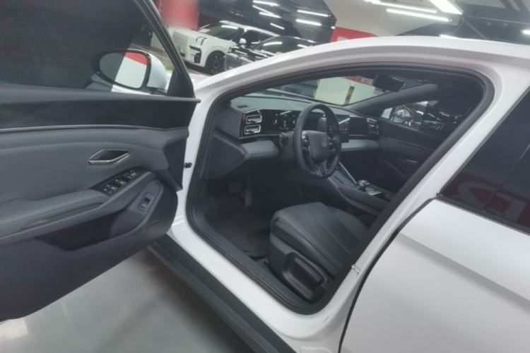 Used BYD Qin L 2024 DM-i 80KM Leading Model Driver Seat