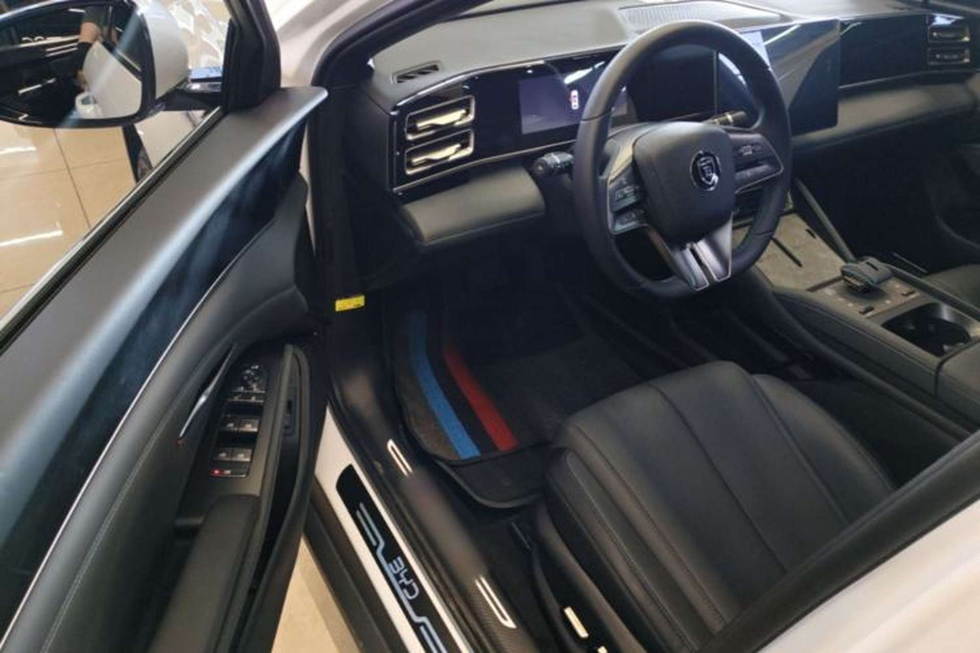 Used BYD Qin L 2024 DM-i 120KM Beyond Model Driver Seat