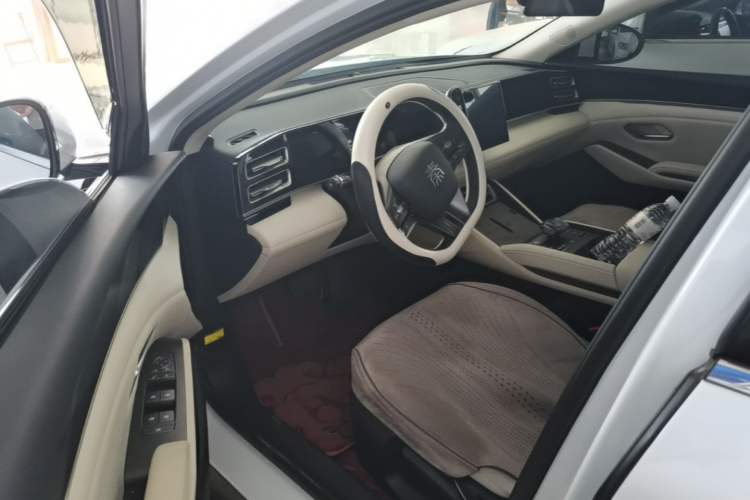 Used BYD Qin L 2024 DM-i 80KM Leading Model Driver Seat