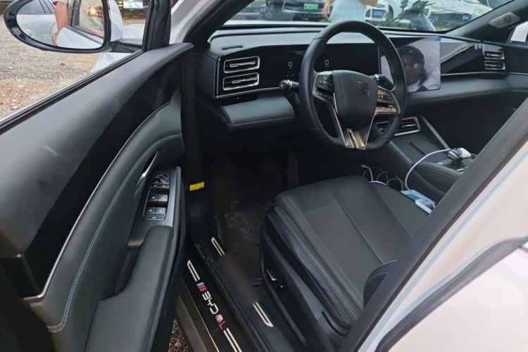 Used BYD Qin L 2024 DM-i 120KM Leading Model Driver Seat