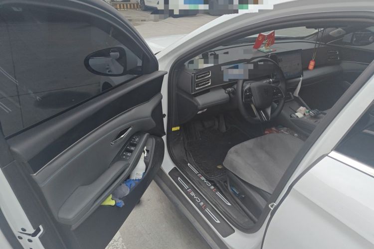 Used BYD Qin L 2024 DM-i 80KM Beyond Model Driver Seat