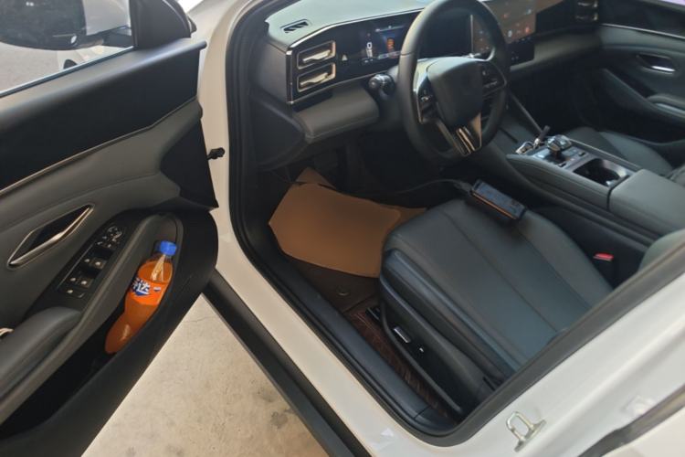 Used BYD Qin L 2024 DM-i 120KM Leading Model Driver Seat