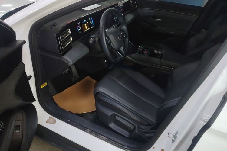 Used BYD Qin L 2024 DM-i 80KM Leading Model Driver Seat