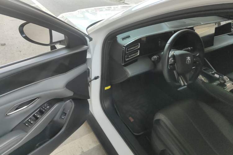 Used BYD Qin L 2024 DM-i 80KM Leading Model Driver Seat