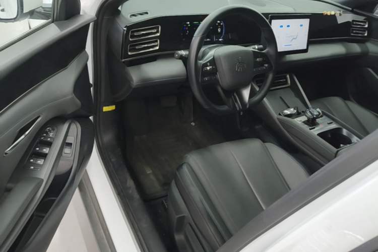 Used BYD Qin L 2024 DM-i 80KM Leading Model Driver Seat