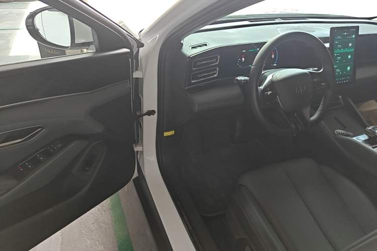 Used BYD Qin L 2024 DM-i 80KM Leading Model Driver Seat