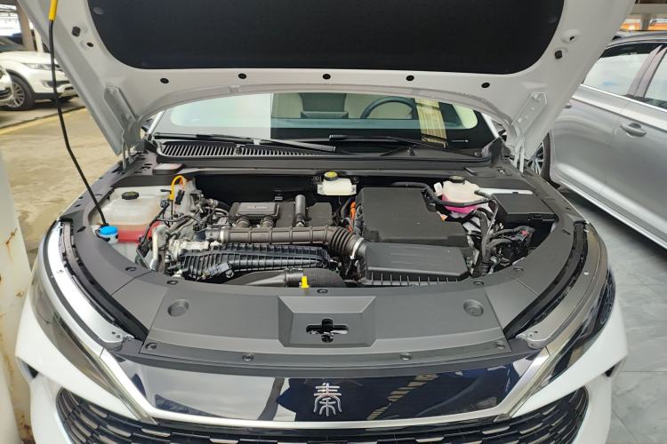 Used BYD Qin L 2024 DM-i 80KM Leading Model Engine Bay