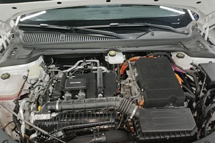 Used BYD Qin L 2024 DM-i 120KM Beyond Model Engine Bay