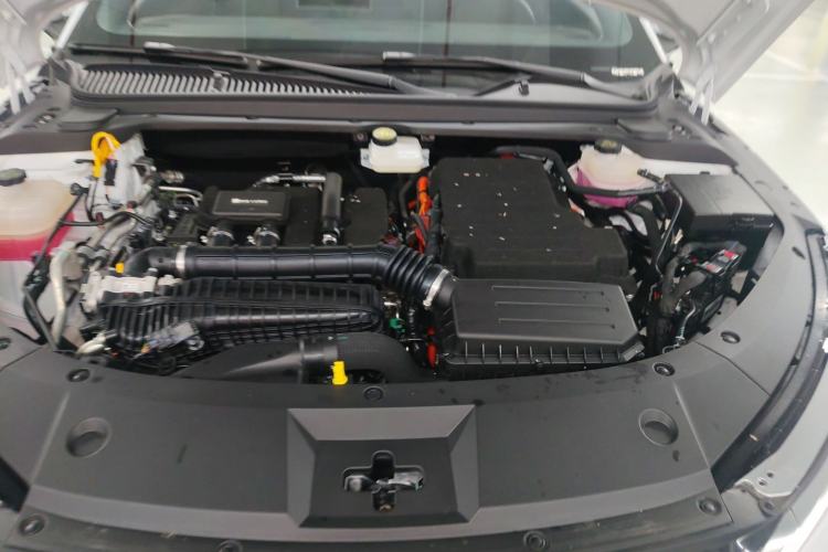Used BYD Qin L 2024 DM-i 80KM Leading Model Engine Bay