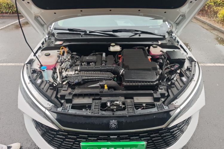Used BYD Qin L 2024 DM-i 80KM Leading Model Engine Bay