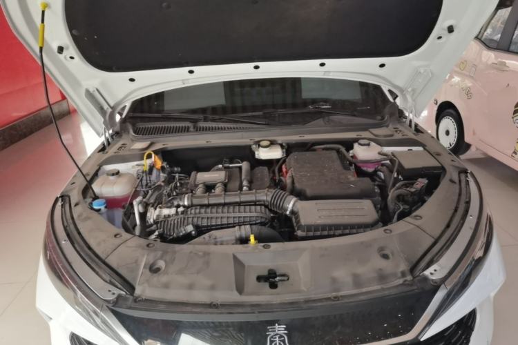 Used BYD Qin L 2024 DM-i 80KM Beyond Model Engine Bay