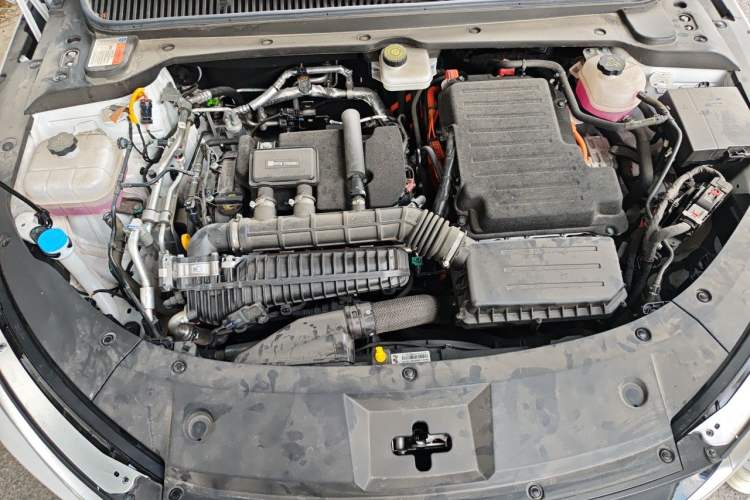 Used BYD Qin L 2024 DM-i 80KM Beyond Model Engine Bay