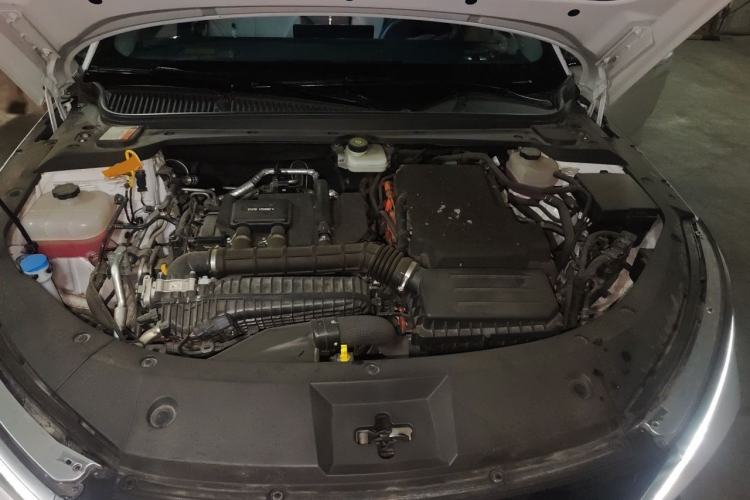 Used BYD Qin L 2024 DM-i 80KM Beyond Model Engine Bay