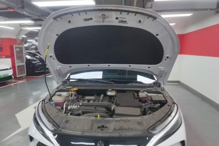 Used BYD Qin L 2024 DM-i 80KM Leading Model Engine Bay