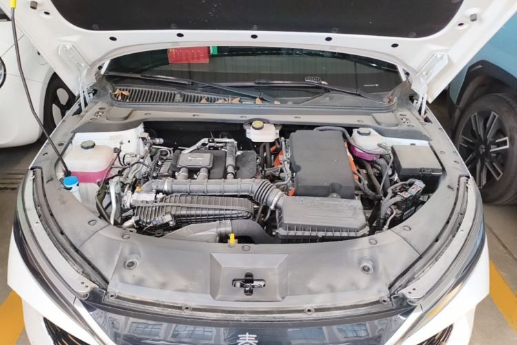 Used BYD Qin L 2024 DM-i 120KM Leading Model Engine Bay