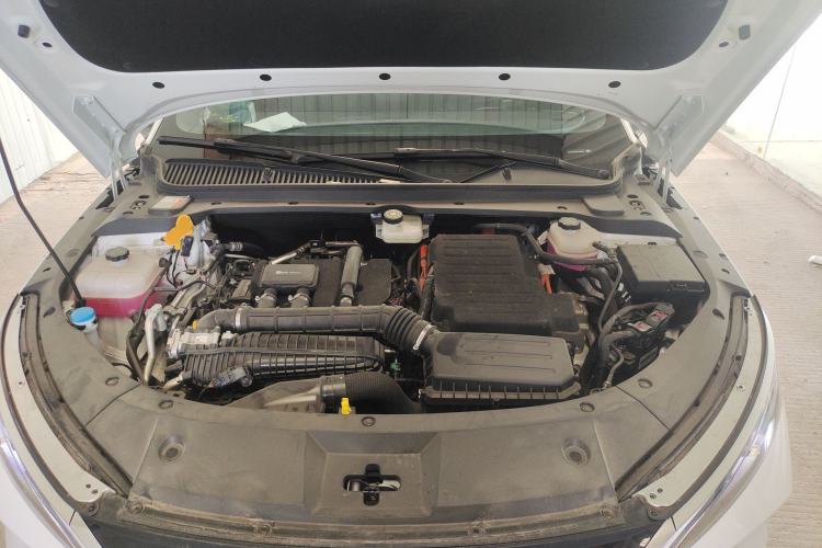 Used BYD Qin L 2024 DM-i 80KM Leading Model Engine Bay