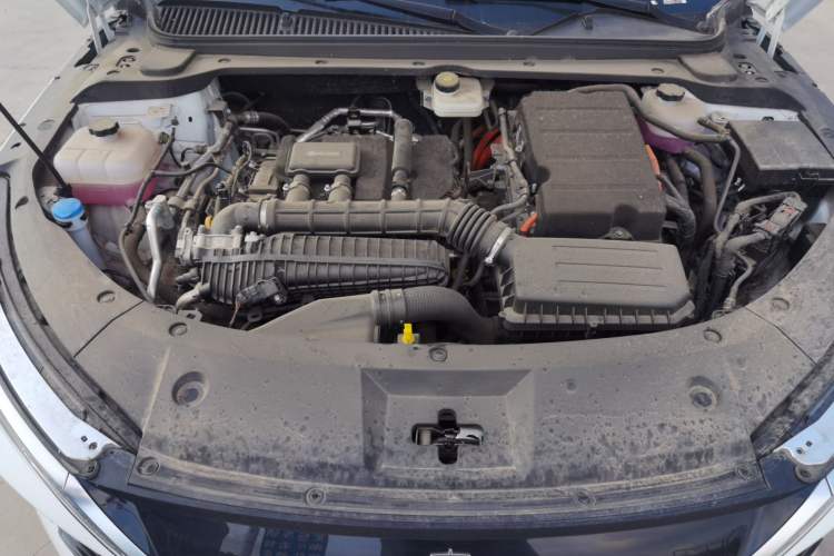 Used BYD Qin L 2024 DM-i 120KM Excellence Model Engine Bay