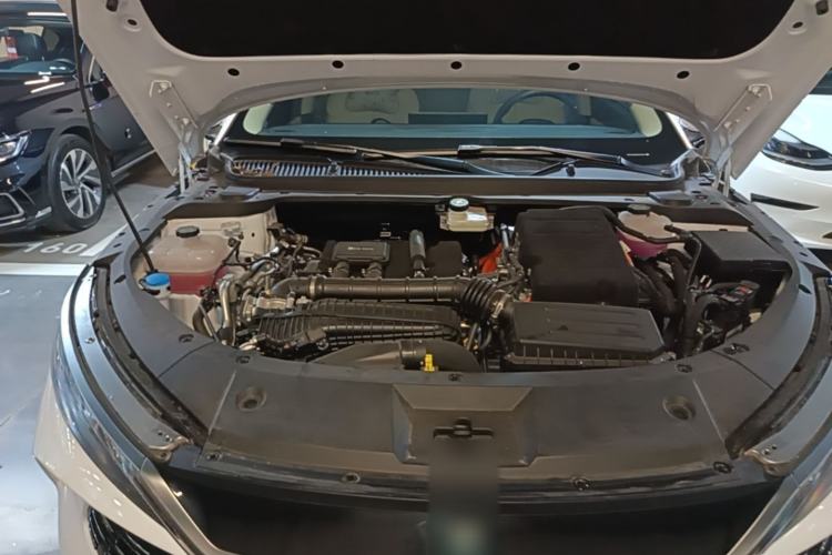 Used BYD Qin L 2024 DM-i 120KM Beyond Model Engine Bay