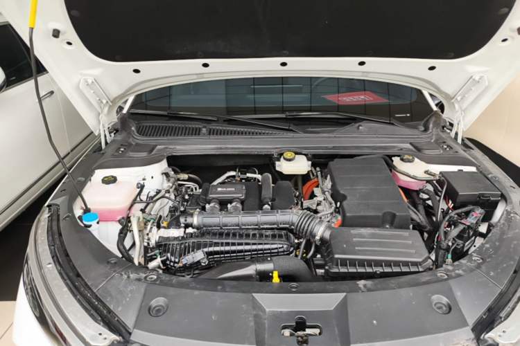 Used BYD Qin L 2024 DM-i 120KM Beyond Model Engine Bay