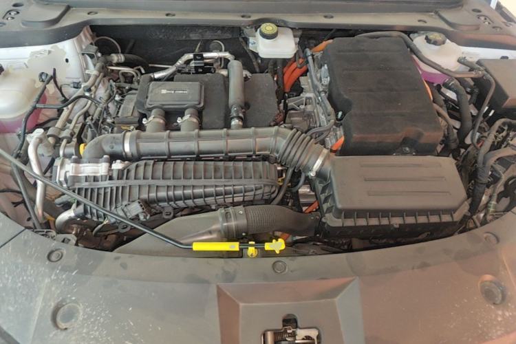 Used BYD Qin L 2024 DM-i 120KM Excellence Model Engine Bay
