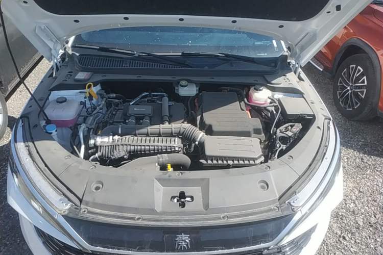 Used BYD Qin L 2024 DM-i 80KM Beyond Model Engine Bay
