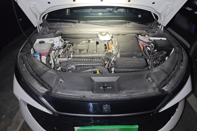Used BYD Qin L 2024 DM-i 120KM Leading Model Engine Bay