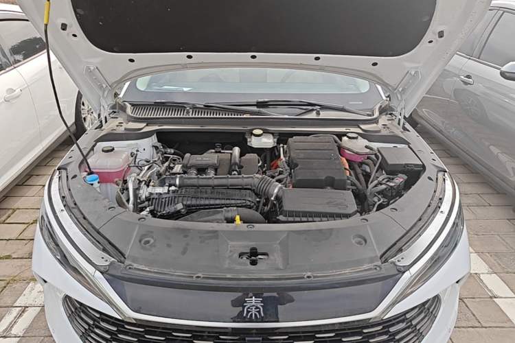 Used BYD Qin L 2024 DM-i 120KM Beyond Model Engine Bay