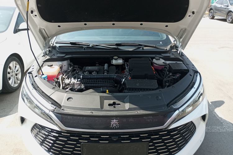 Used BYD Qin L 2024 DM-i 120KM Beyond Model Engine Bay